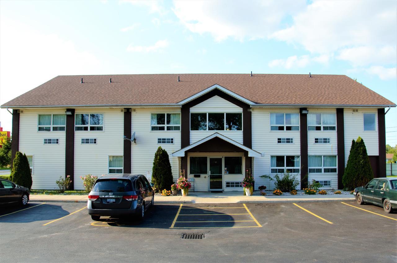 Royal Windsor Motel Exterior photo