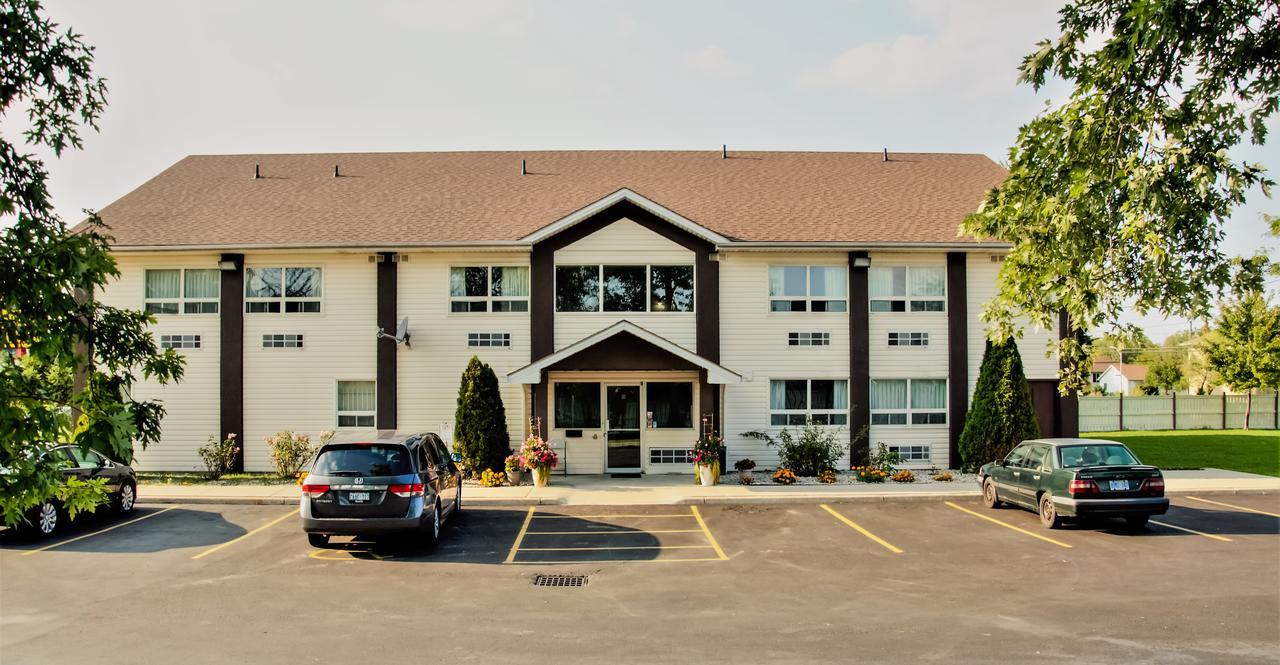 Royal Windsor Motel Exterior photo